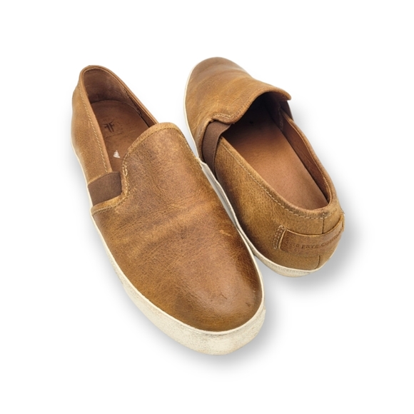 Frye | Dylan Slip-on - Picture 3 of 7
